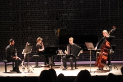 José Domínguez Almela, clarinet, Maritta Manner, piano & Aleksi Ruonavaara, double bass performing Quartet by R. Saunders
